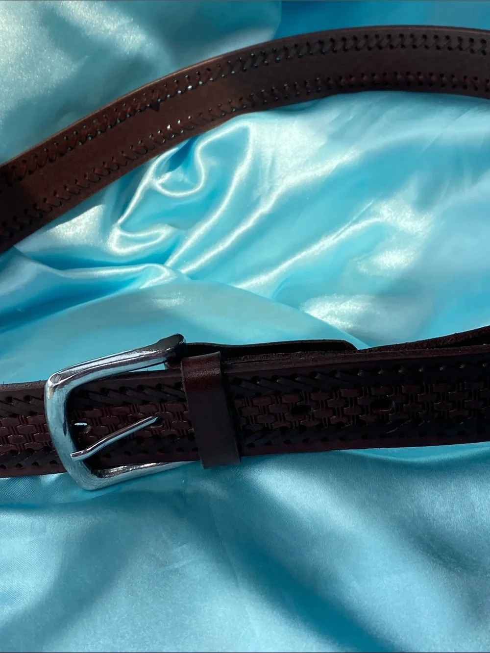 Classic Men’s Woven Style Leather Belt Dark Brown